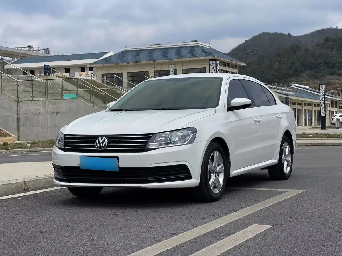 2017 Volkswagen Lavida 1.6L 110HP L4 6AT