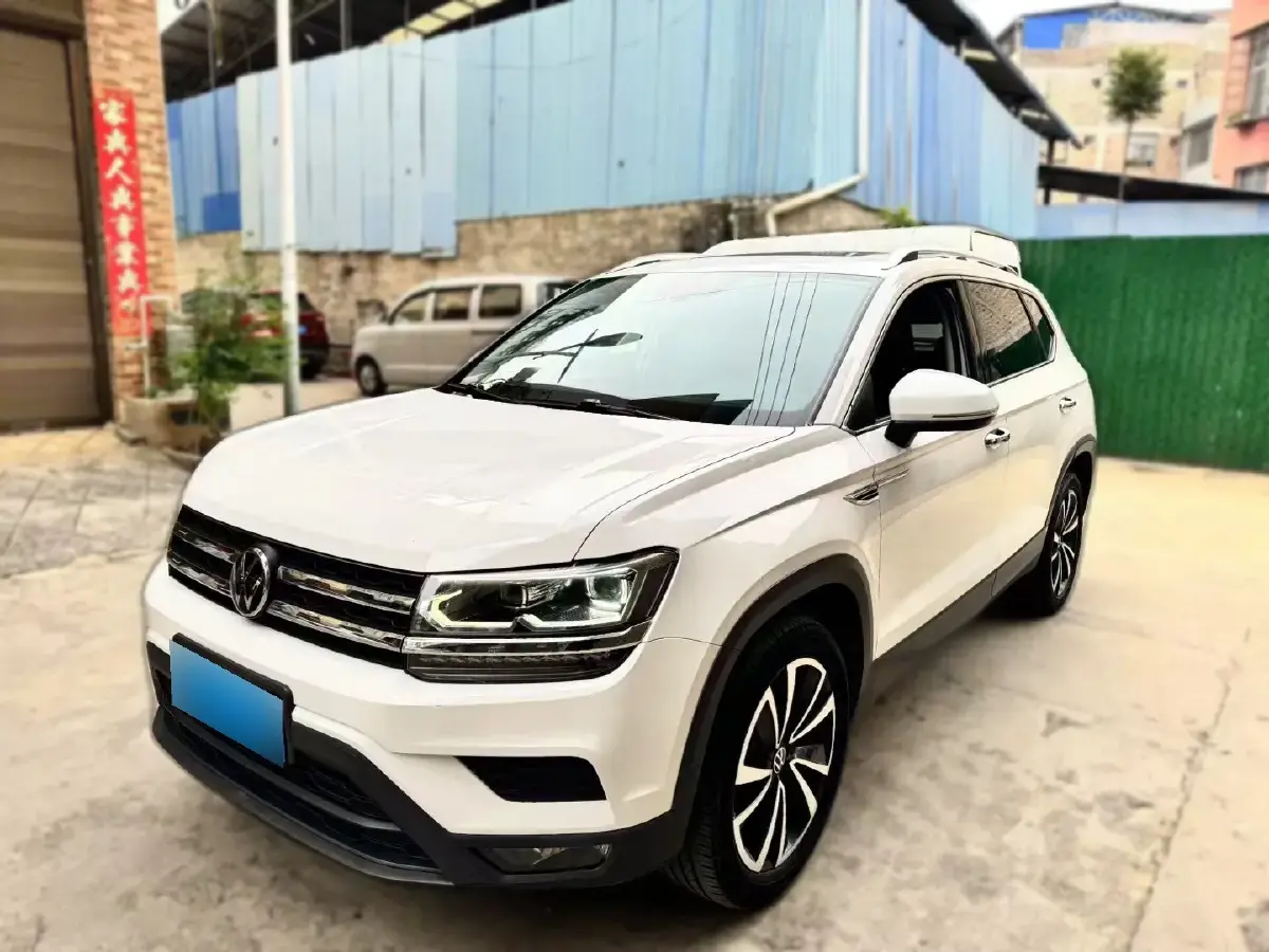 2021 Volkswagen Tharu 1.4T 150HP L4 7DCT