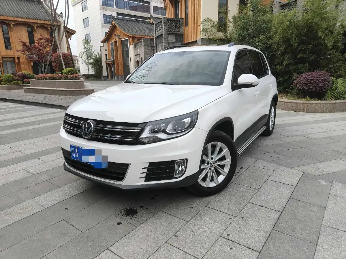 2017 Volkswagen Tiguan 1.8T 160HP L4 6AT