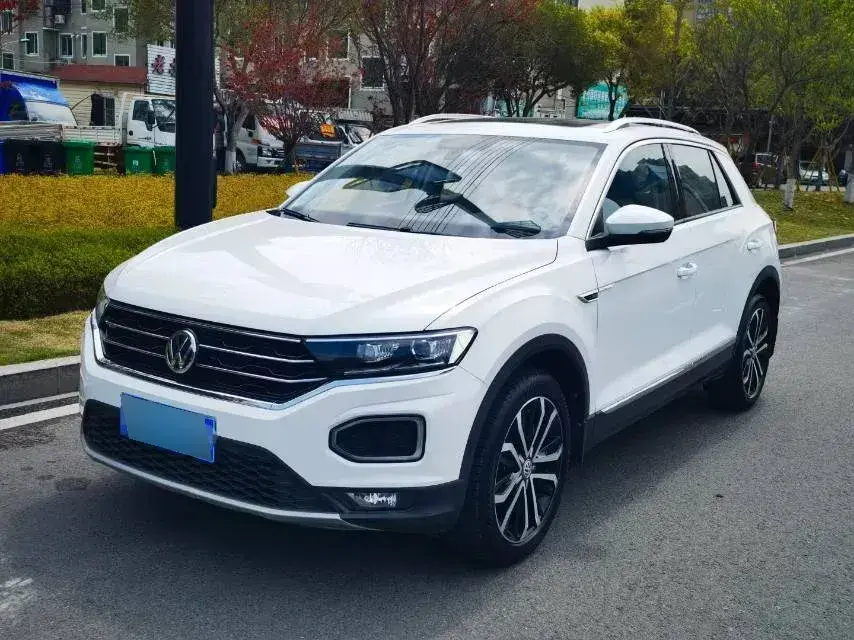 2019 Volkswagen T-Roc 1.4T 150HP L4 7DCT