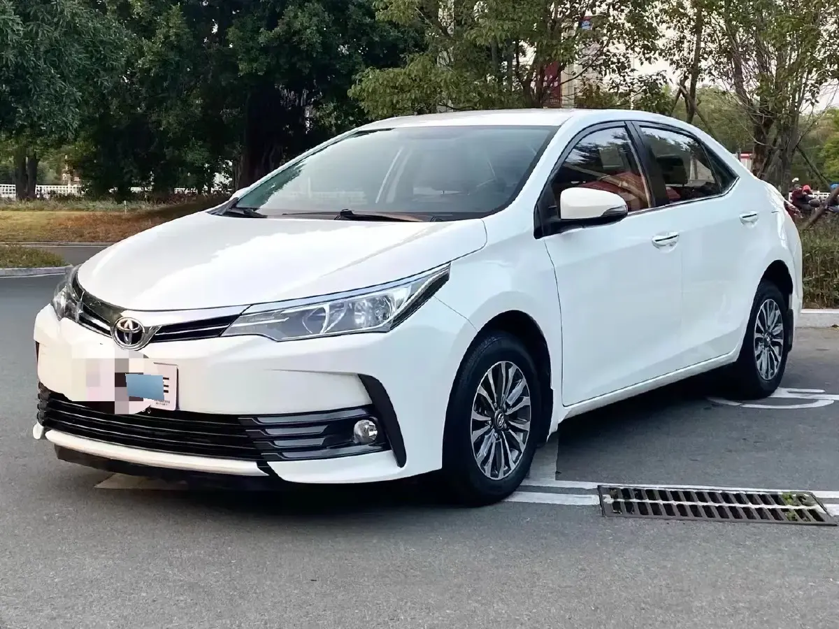 2017 Toyota Corolla 1.2T 116HP L4 6MT