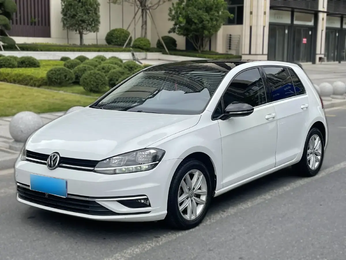 2018 Volkswagen Golf 1.4T 131HP L4 5MT