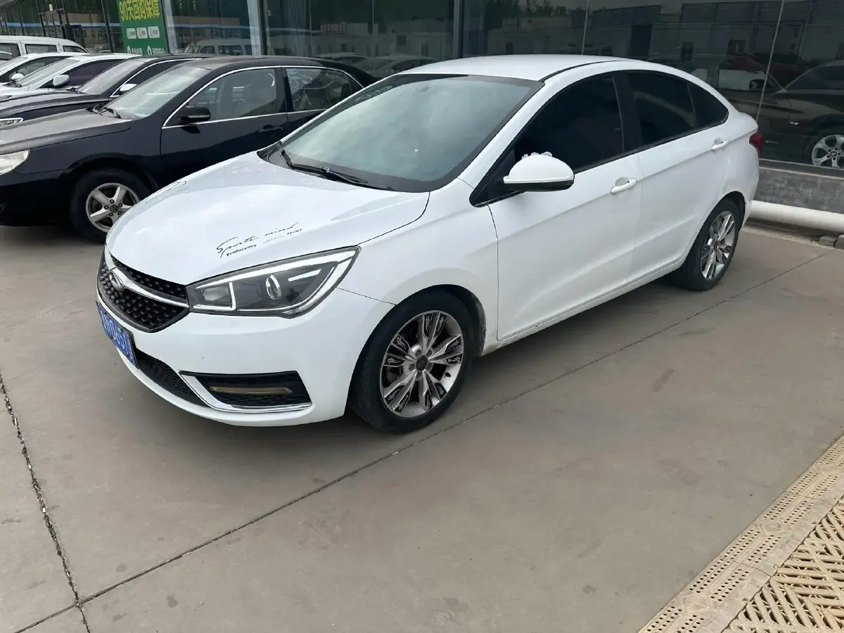 2016 Chery Arrizo 5 1.5L 116HP L4 CVT