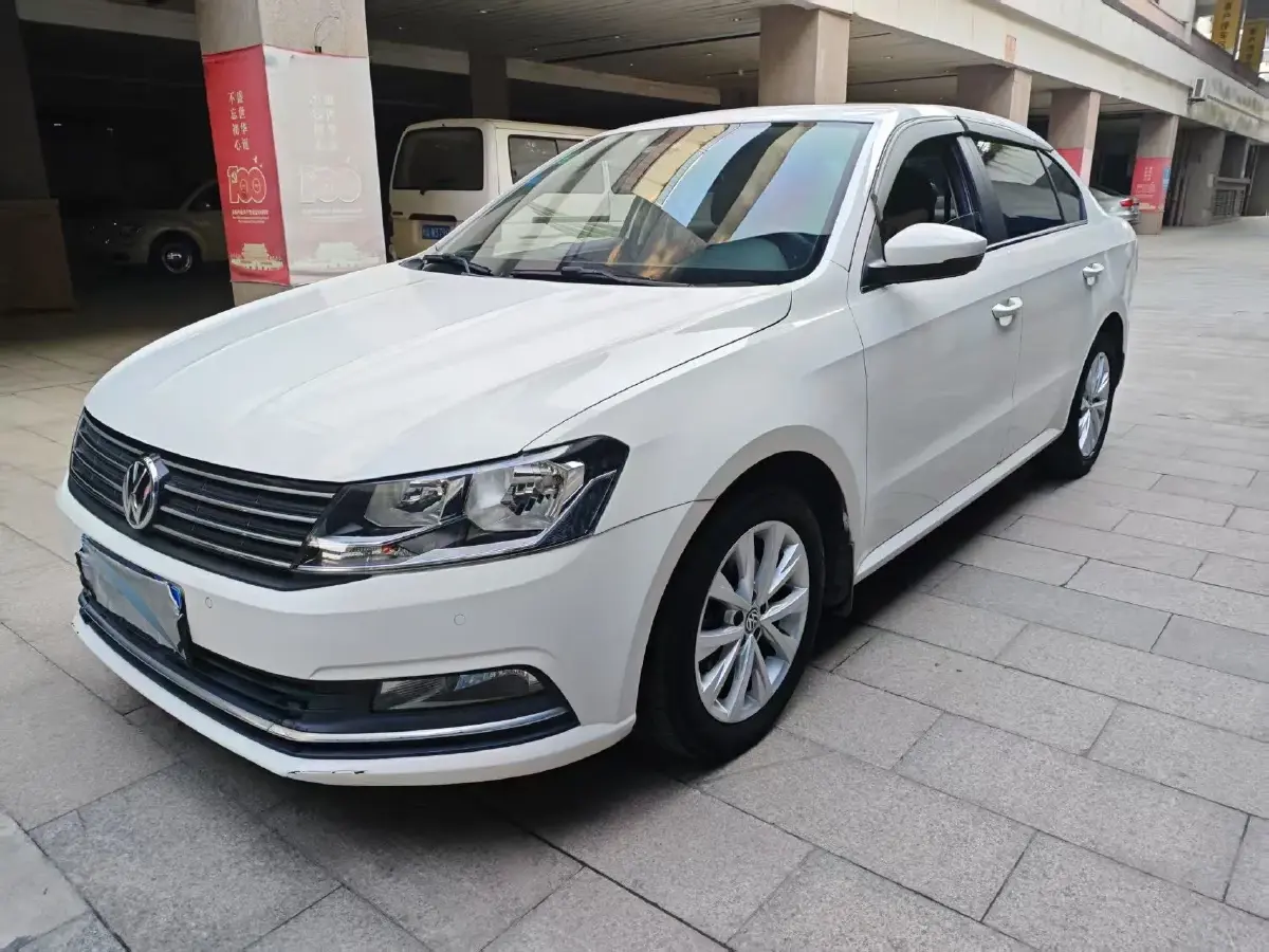 2017 Volkswagen Lavida 1.4T 131HP L4 7DCT