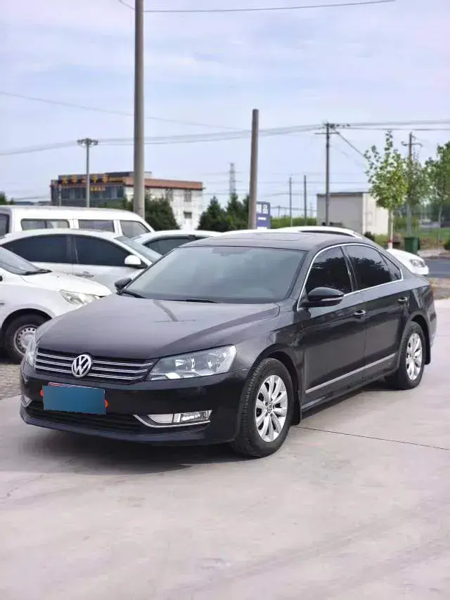 2011 Volkswagen Passat 1.8T 160HP L4 7DCT