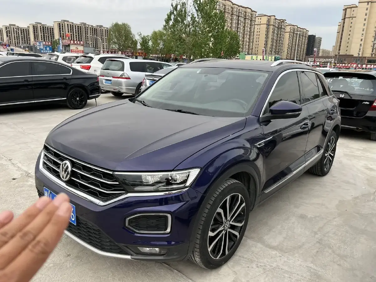 2019 Volkswagen T-Roc 1.4T 150HP L4 7DCT