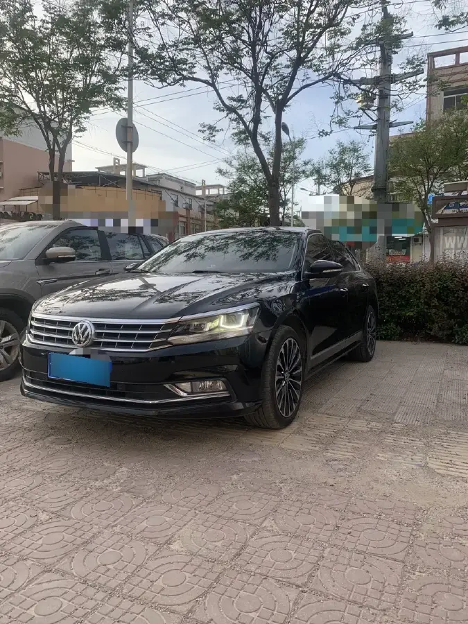 2017 Volkswagen Passat 1.8T 180HP L4 7DCT