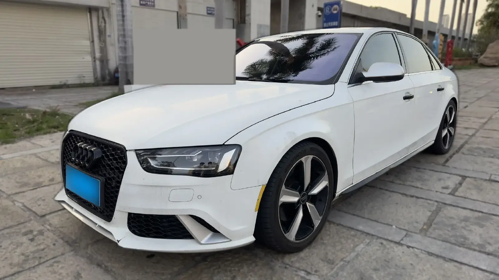 2013 Audi A4L 2.0T 211HP L4 7DCT