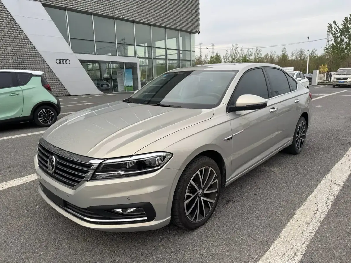 2013 Volkswagen Lavida 1.4T 131HP L4 7DCT