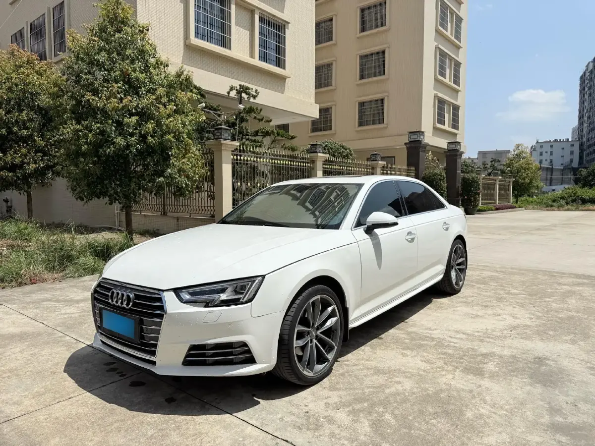 2018 Audi A4L 1.4T 150HP L4 7DCT