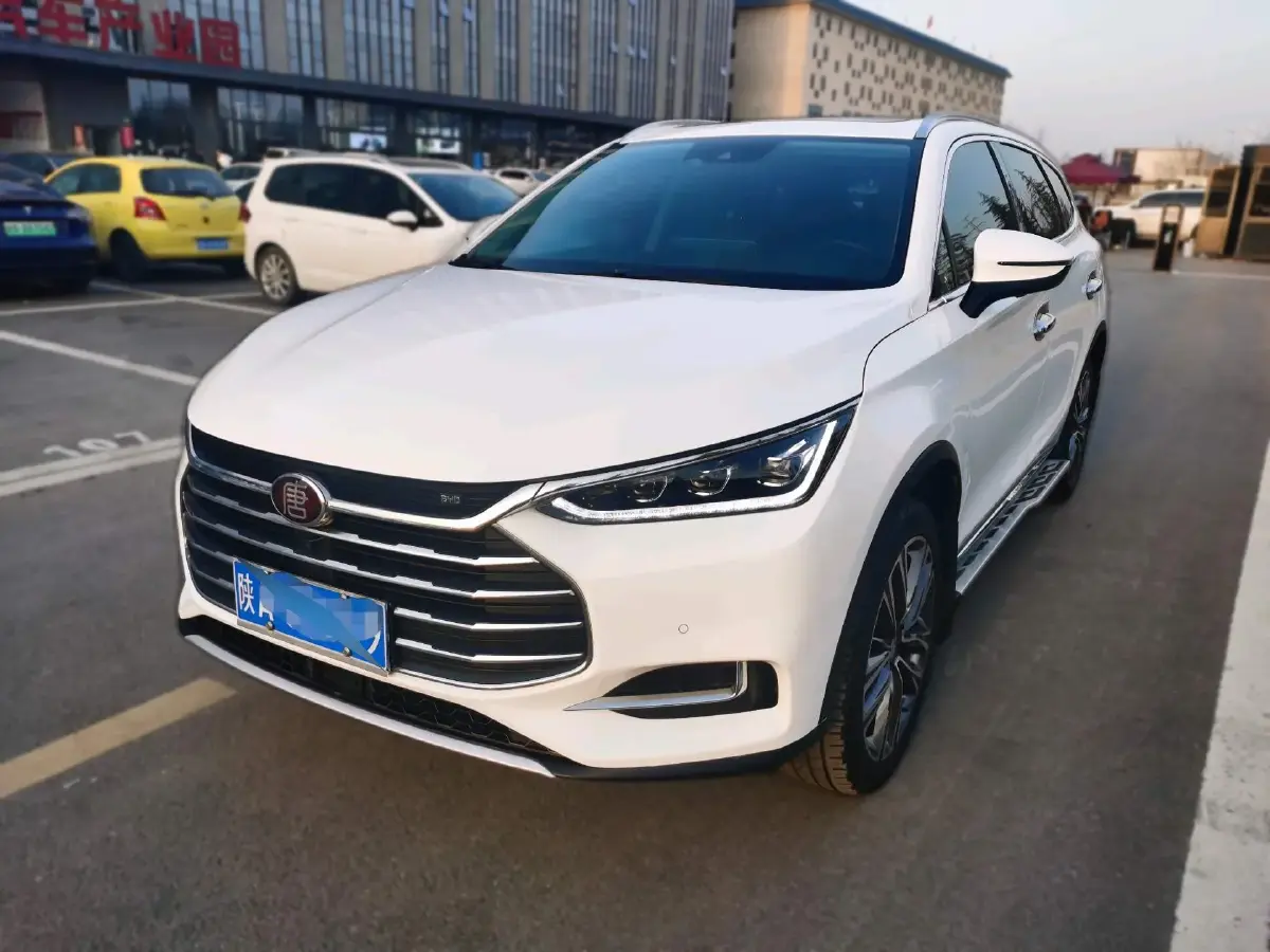 2018 BYD Tang 2.0T 205HP L4 6AT