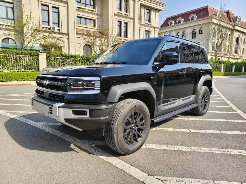 2023 FangChengBao Bao 5 1.5T 194HP L4 E-CVT PHEV 31.8KWH