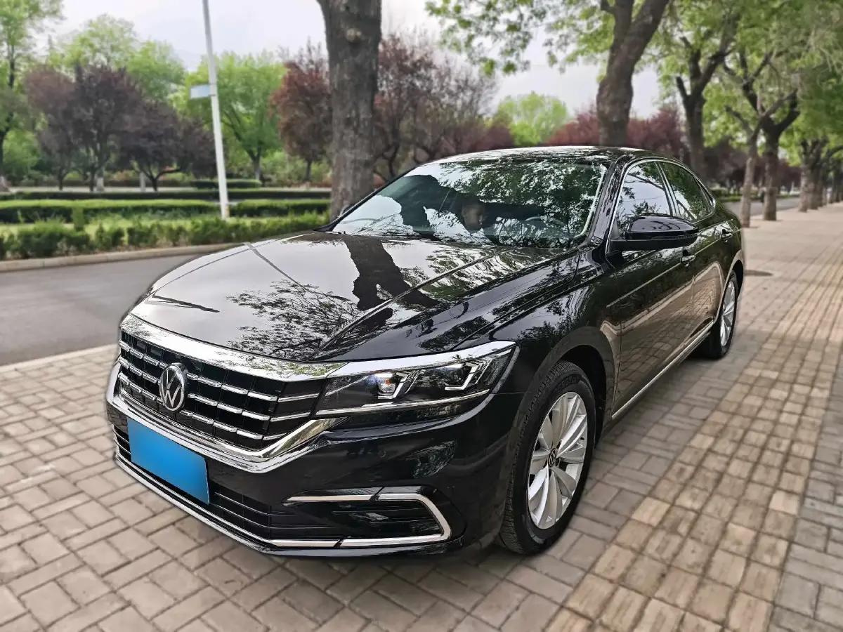 2020 Volkswagen Passat 2.0T 186HP L4 7DCT