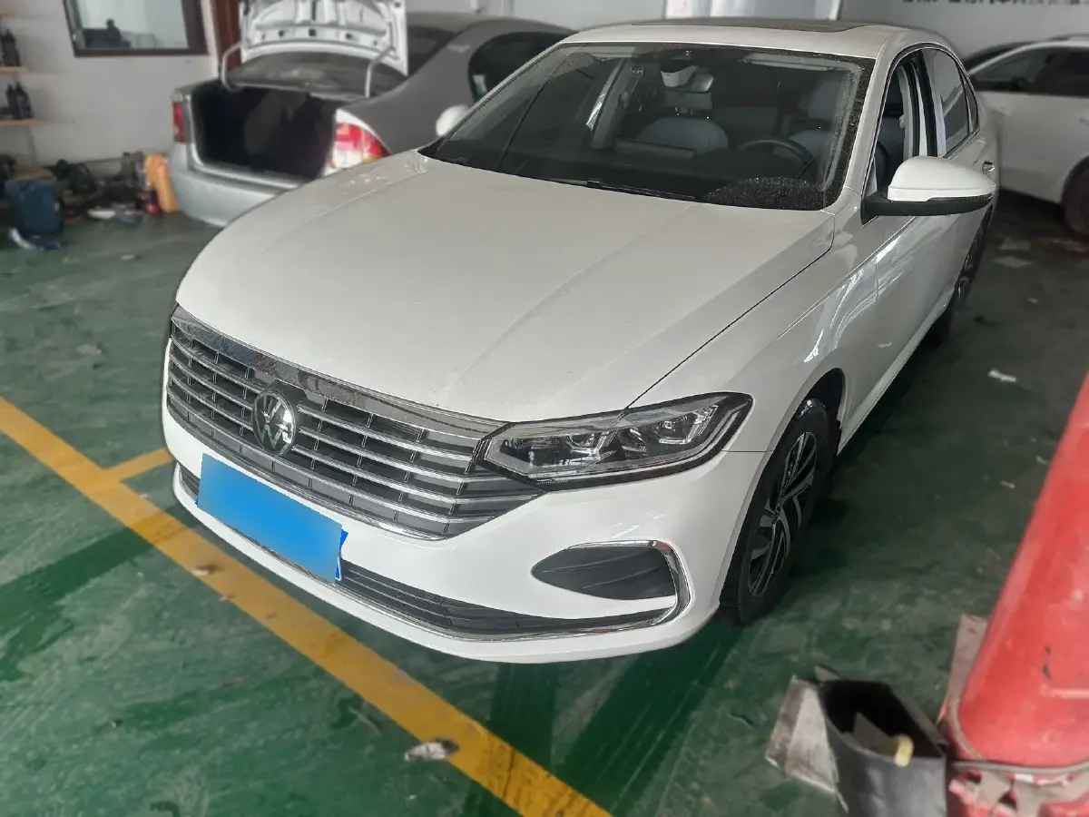 2024 Volkswagen Lavida 1.5L 110HP L4 6AT