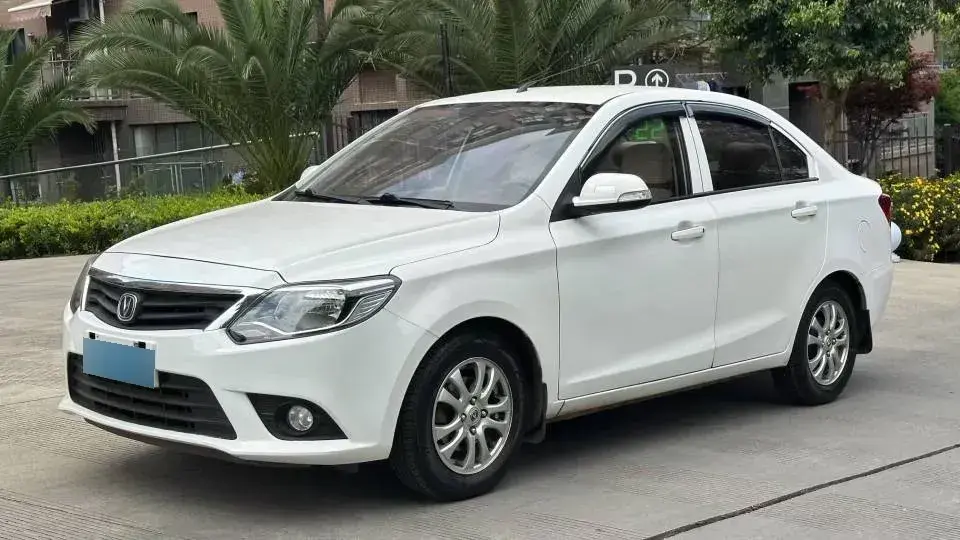 2015 ChangAn Alsvin V3 1.4L 101HP L4 5MT