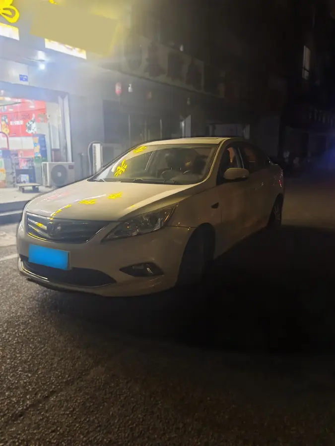 2015 ChangAn Eado 1.6L 125HP L4 4AT