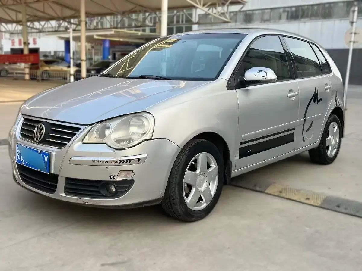2006 Volkswagen Polo 1.4L 75HP L4 5MT