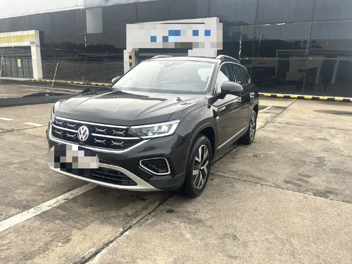 2024 Volkswagen Tayron 2.0T 186HP L4 7DCT