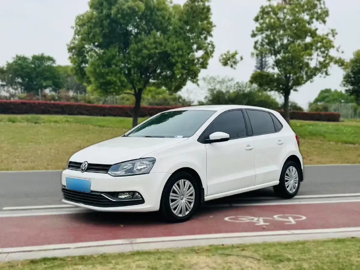 2018 Volkswagen Polo 1.5L 110HP L4 6AT