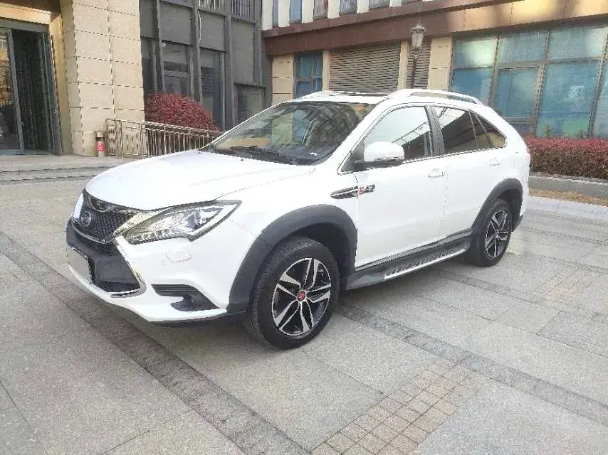 2015 BYD Tang 2.0T 205HP L4 6DCT PHEV