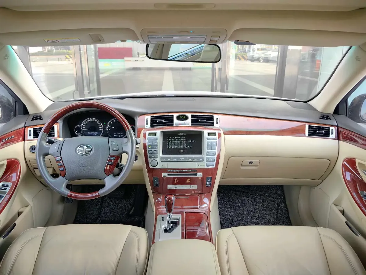 2009 HongQi ShengShi 3.0L 231HP V6 6AT,autocango,china used car exporter,china ev exporter,chinese used car exporter,chinese used ev exporter