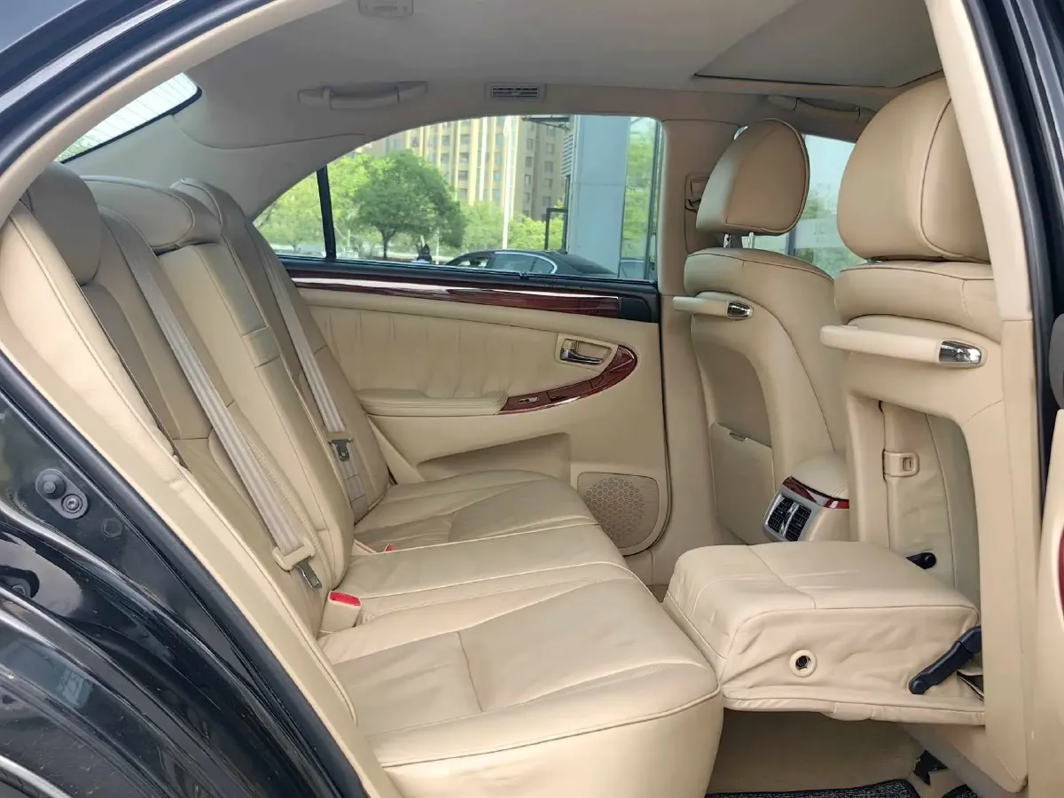 2009 HongQi ShengShi 3.0L 231HP V6 6AT,autocango,china used car exporter,china ev exporter,chinese used car exporter,chinese used ev exporter