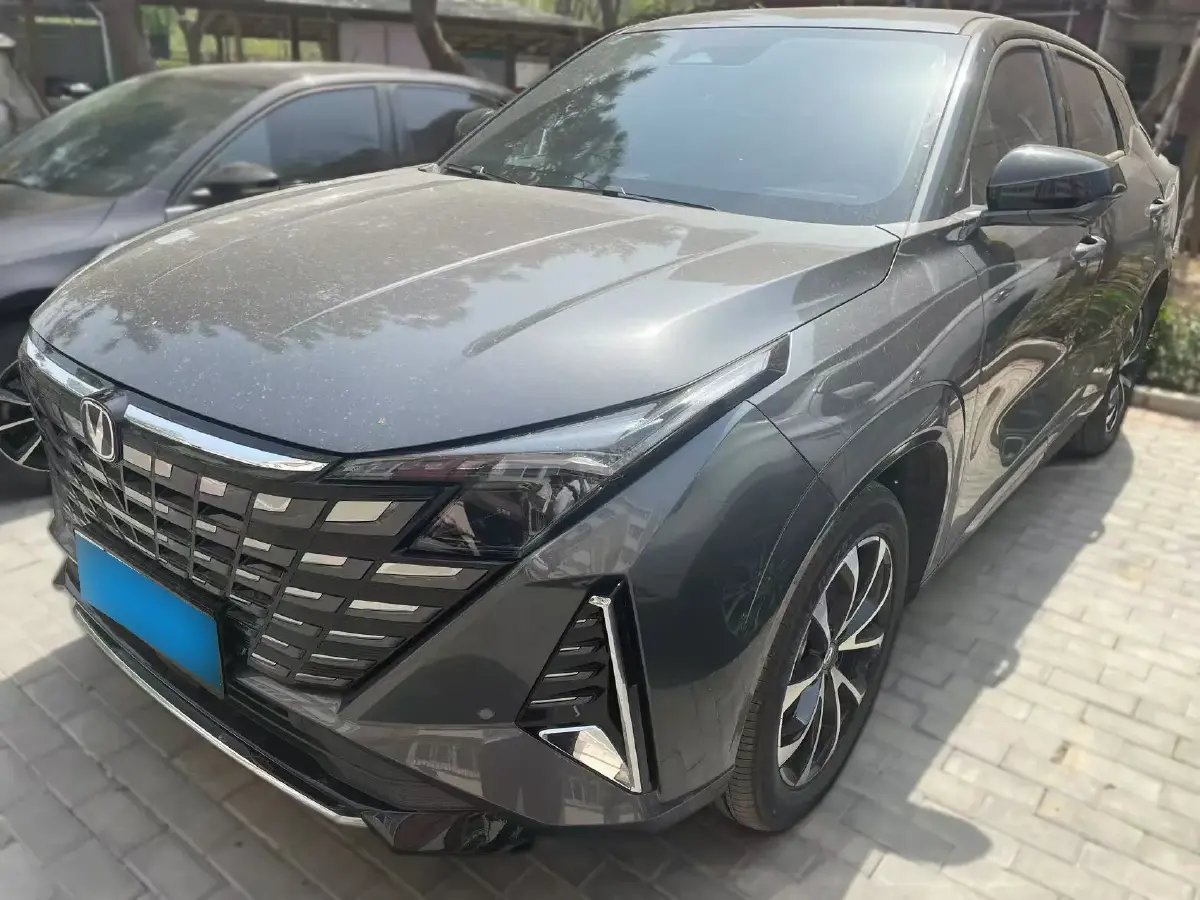 2024 ChangAn UNI-Z 1.5L 98HP L4 E-CVT PHEV 18.4KWH