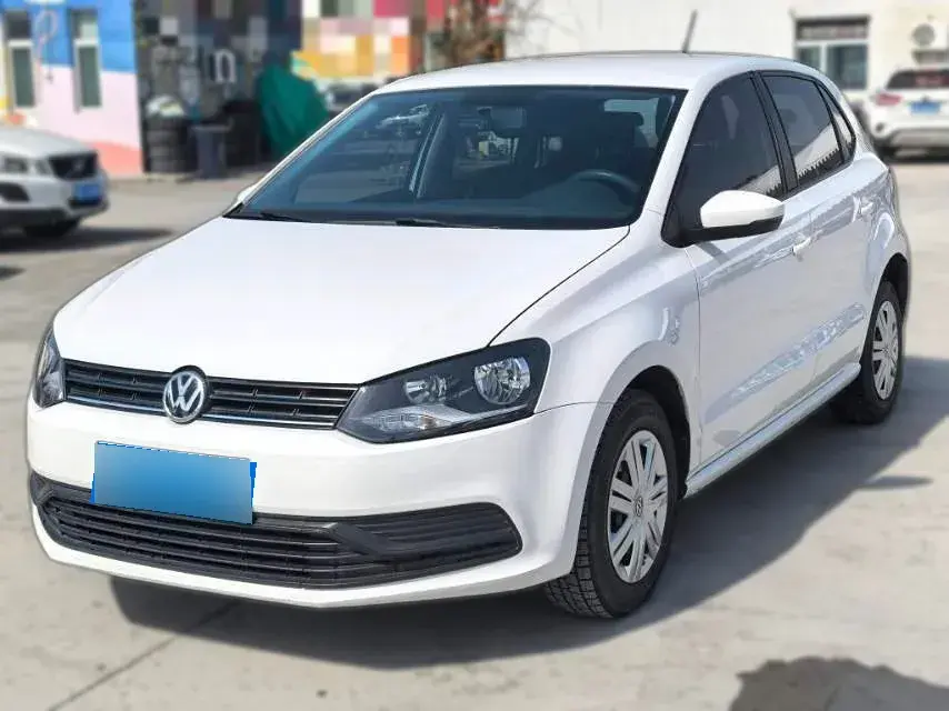 2018 Volkswagen Polo 1.5L 110HP L4 6AT