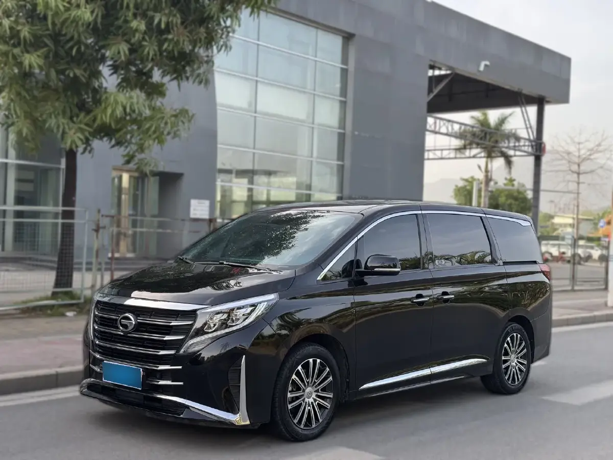 2021 GAC Trumpchi M8 2.0T 252HP L4 8AT
