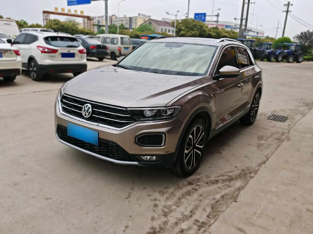 2018 Volkswagen T-Roc 1.4T 150HP L4 7DCT