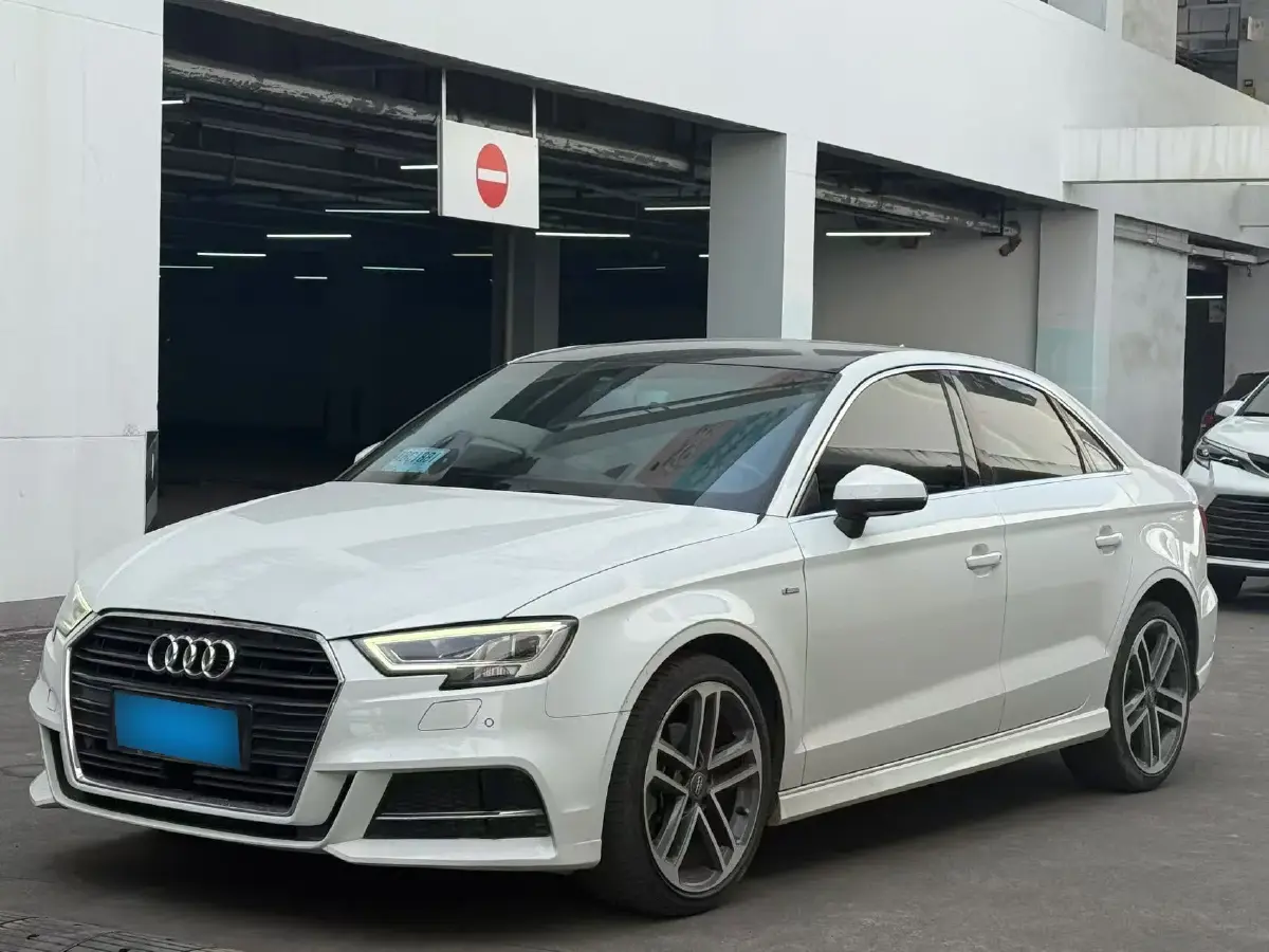 2017 Audi A3 2.0T 190HP L4 7DCT