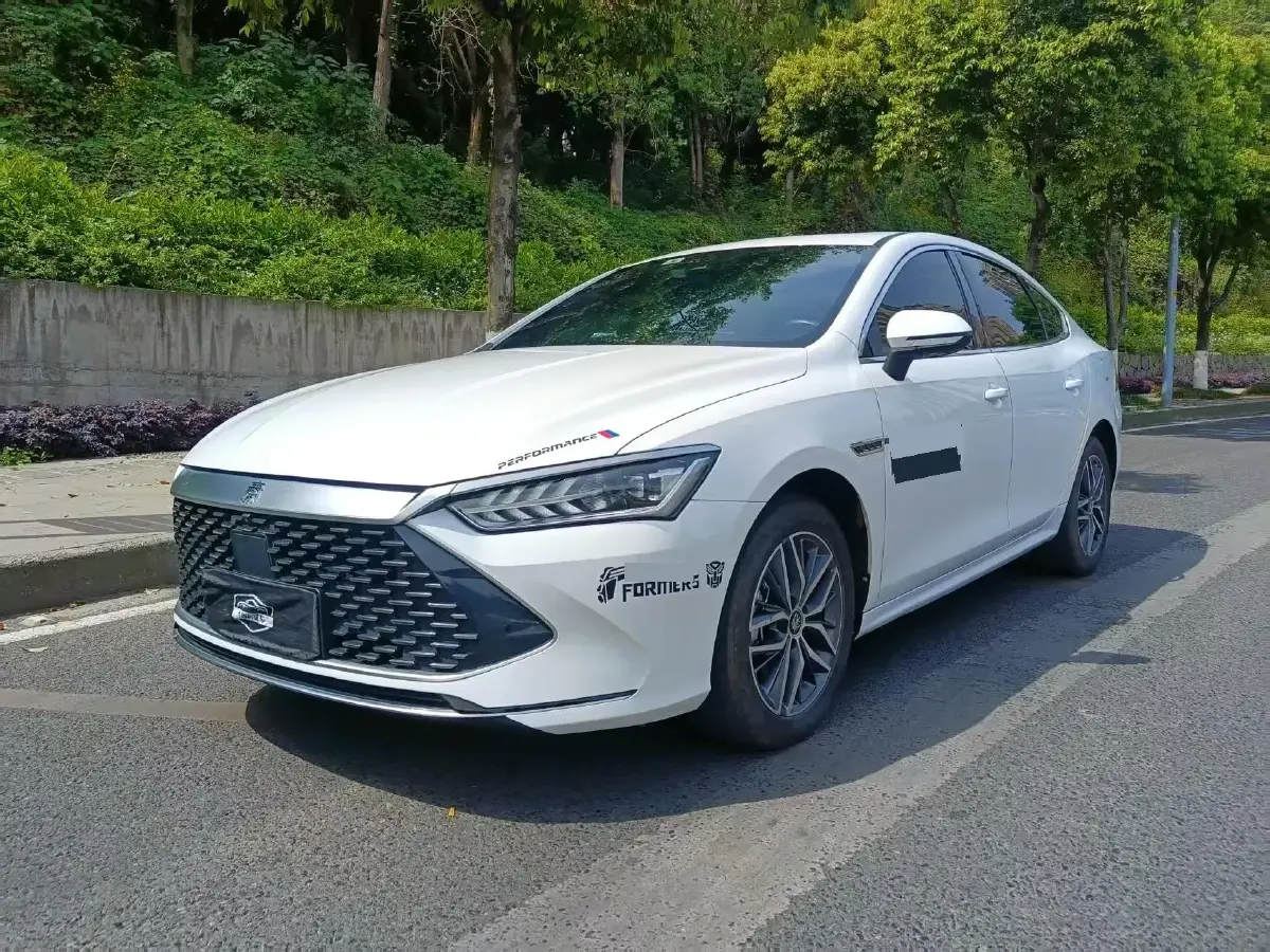 2021 BYD Qin Plus 1.5L 110HP L4 E-CVT PHEV 18.32KWH