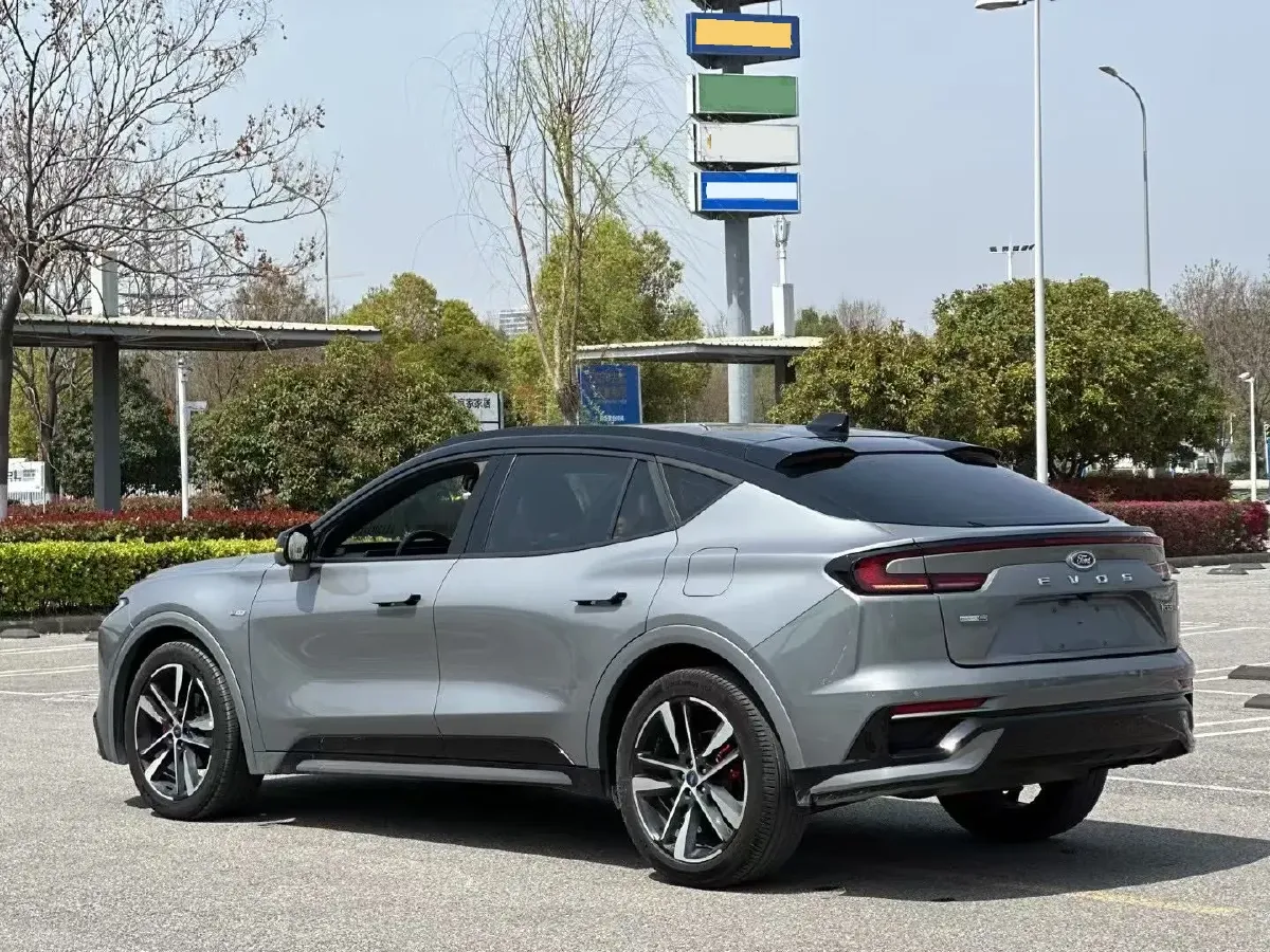 2022 Ford EVOS 2.0T 238HP L4 8AT,autocango,china used car exporter,china ev exporter,chinese used car exporter,chinese used ev exporter