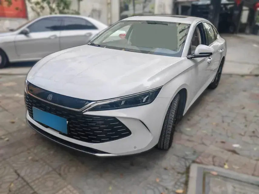 2024 BYD QinL 1.5L 101HP L4 E-CVT PHEV 15.87KWH