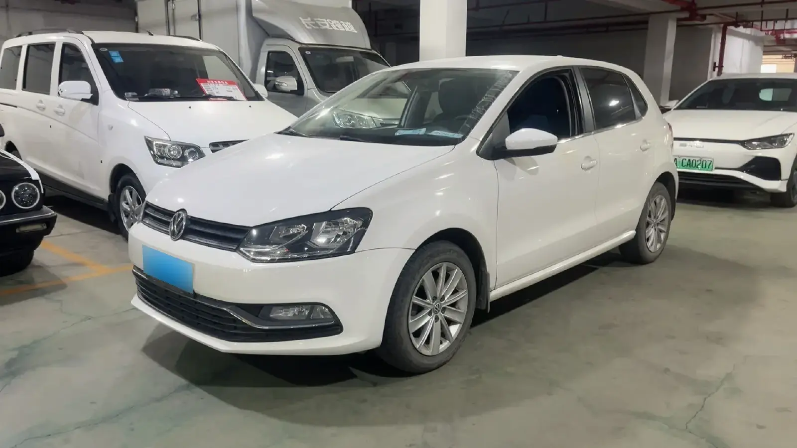 2014 Volkswagen Polo 1.6L 110HP L4 6AT