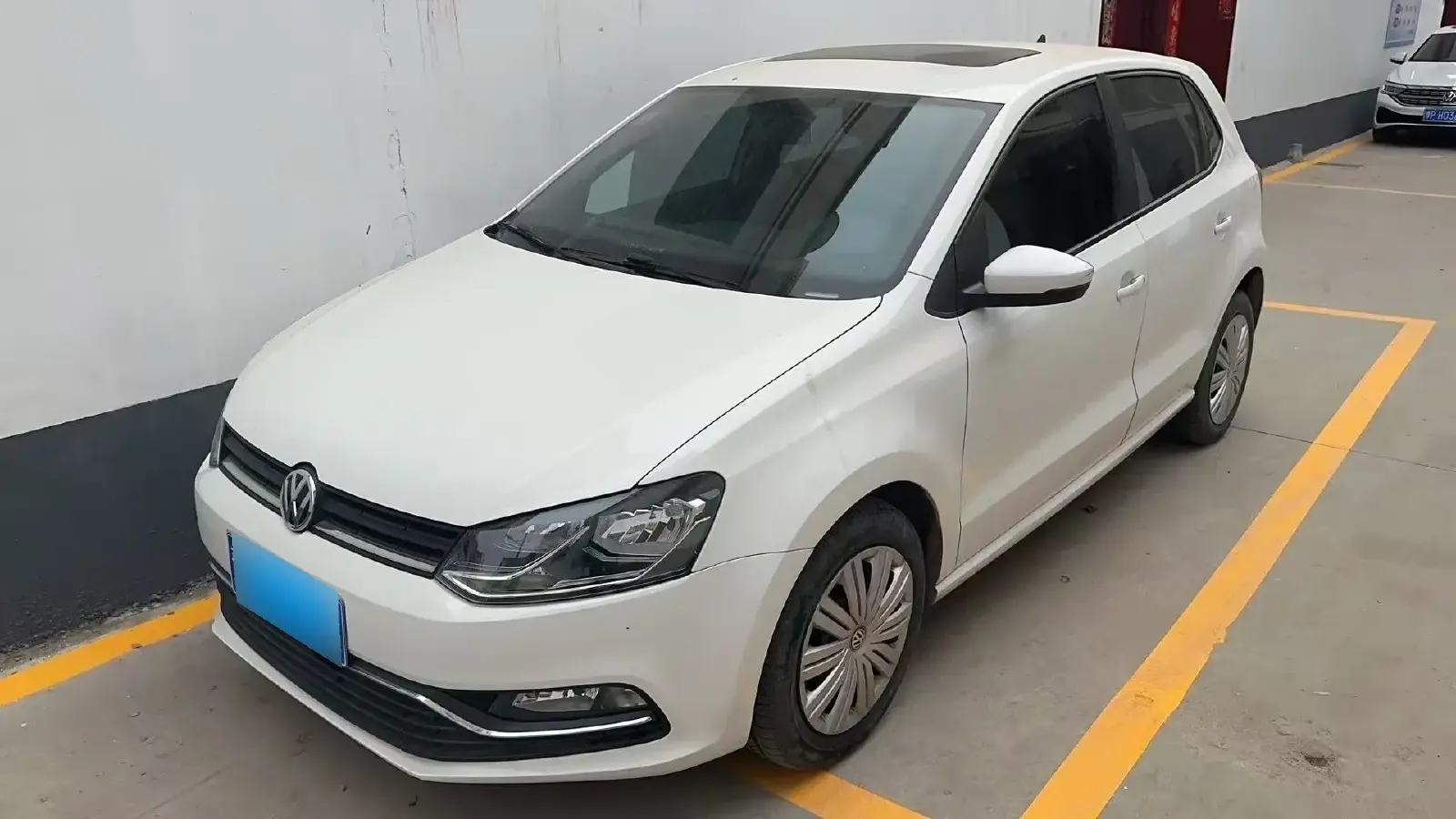 2016 Volkswagen Polo 1.6L 110HP L4 5MT