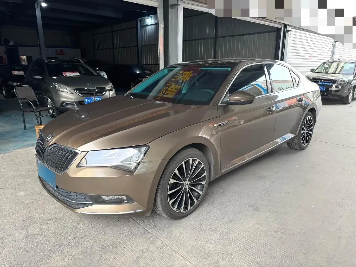 2019 Skoda Superb 1.4T 150HP L4 7DCT