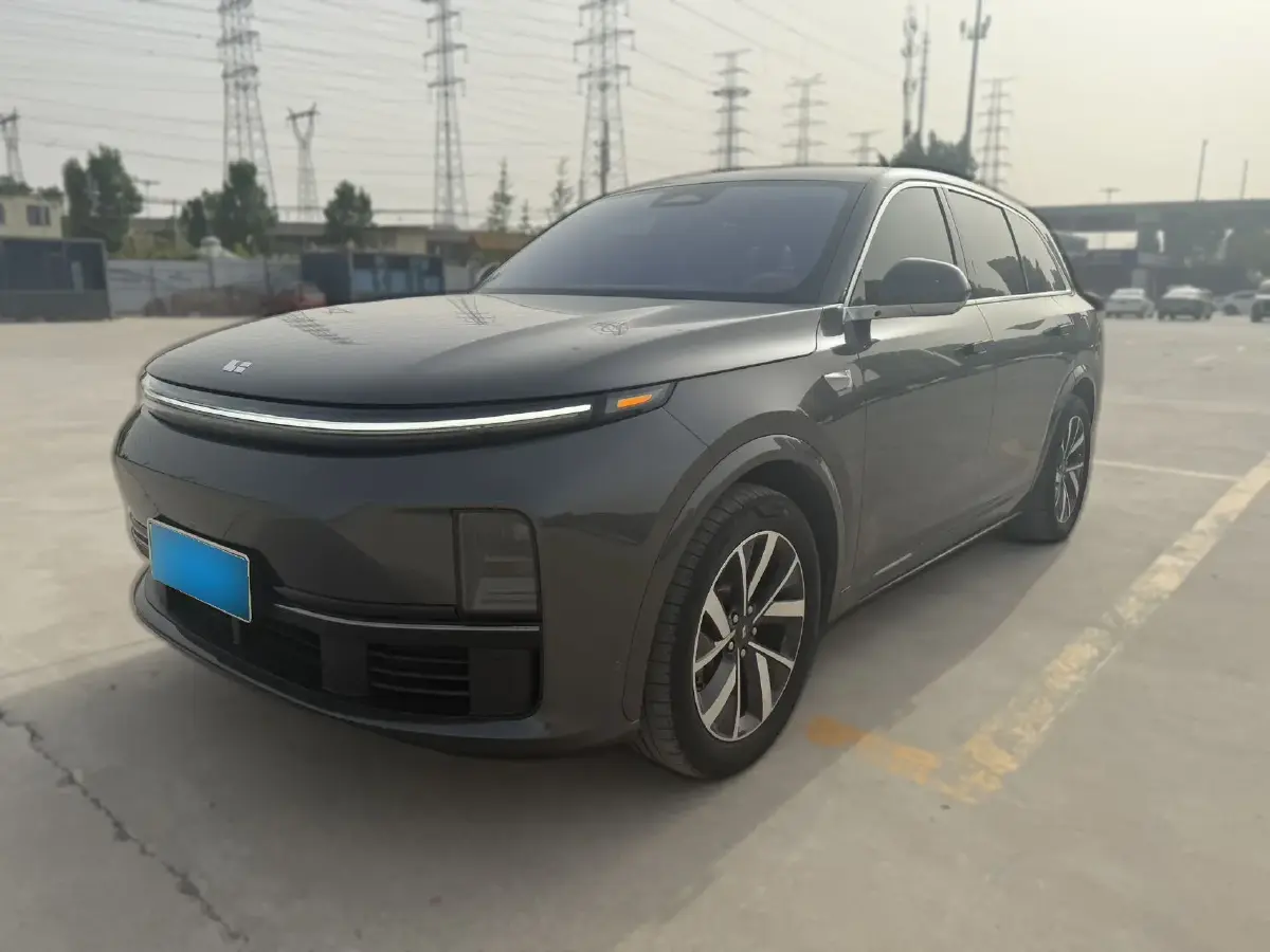 2023 Li L7 Range Extended 154HP REEV 40.9KWH
