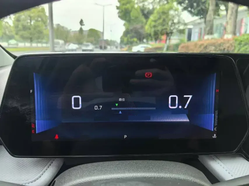 2024 Chevrolet Monza 1.5L 113HP L4 6DCT,autocango,china used car exporter,china ev exporter,chinese used car exporter,chinese used ev exporter