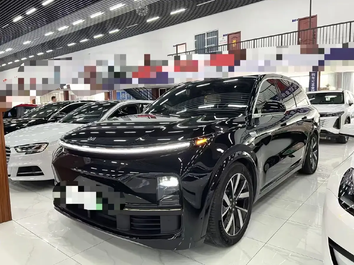 2023 Li L8 Range Extended 154HP REEV 40.9KWH