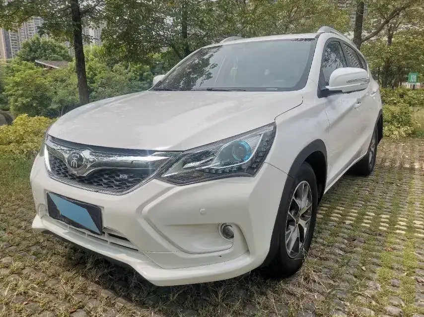 2016 BYD Song 1.5T 154HP L4 6DCT