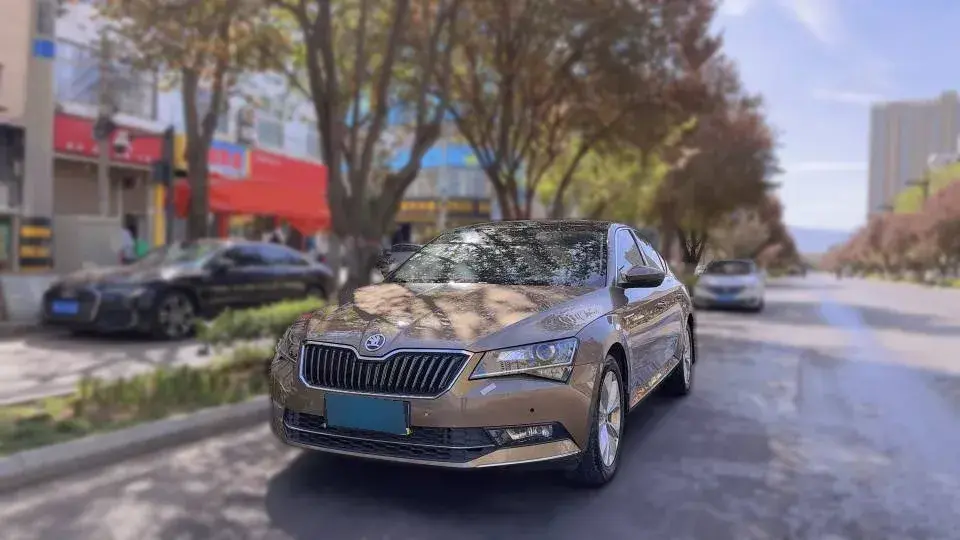 2016 Skoda Superb 1.8T 180HP L4 7DCT