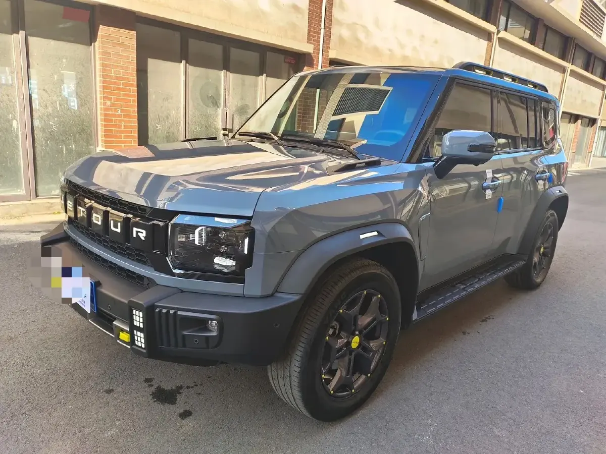 2023 Jetour Traveller 2.0T 254HP L4 7DCT