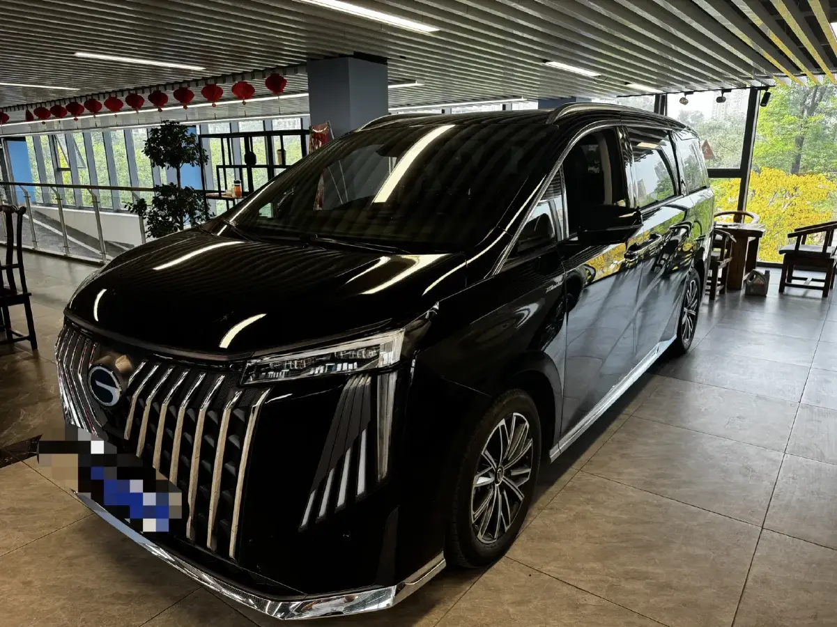 2023 GAC Trumpchi M8 2.0T 252HP L4 8AT