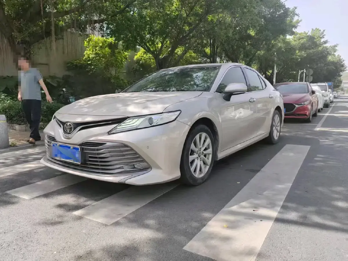 2018 Toyota Camry 2.0L 169HP L4 6AT