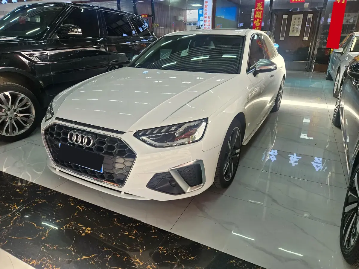 2020 Audi A4L 2.0T 190HP L4 7DCT