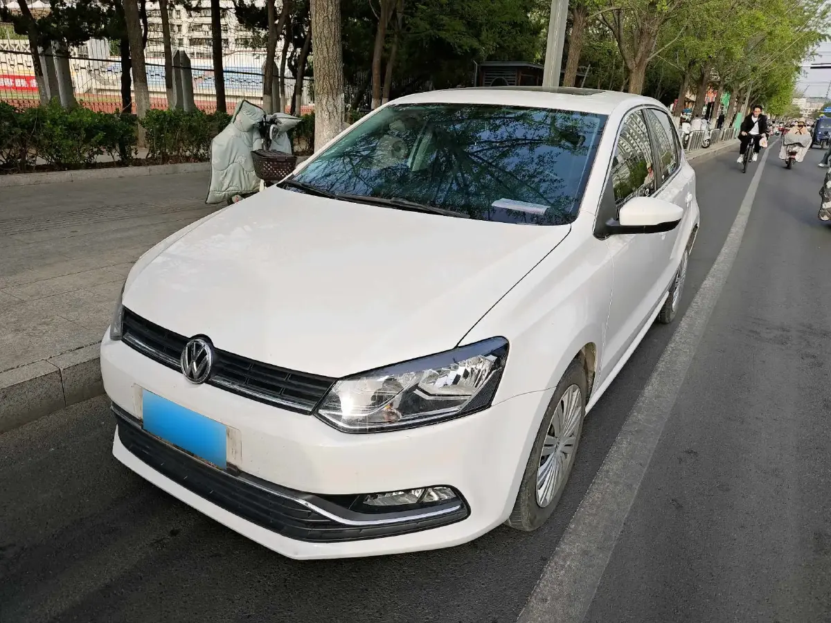 2018 Volkswagen Polo 1.5L 110HP L4 6AT