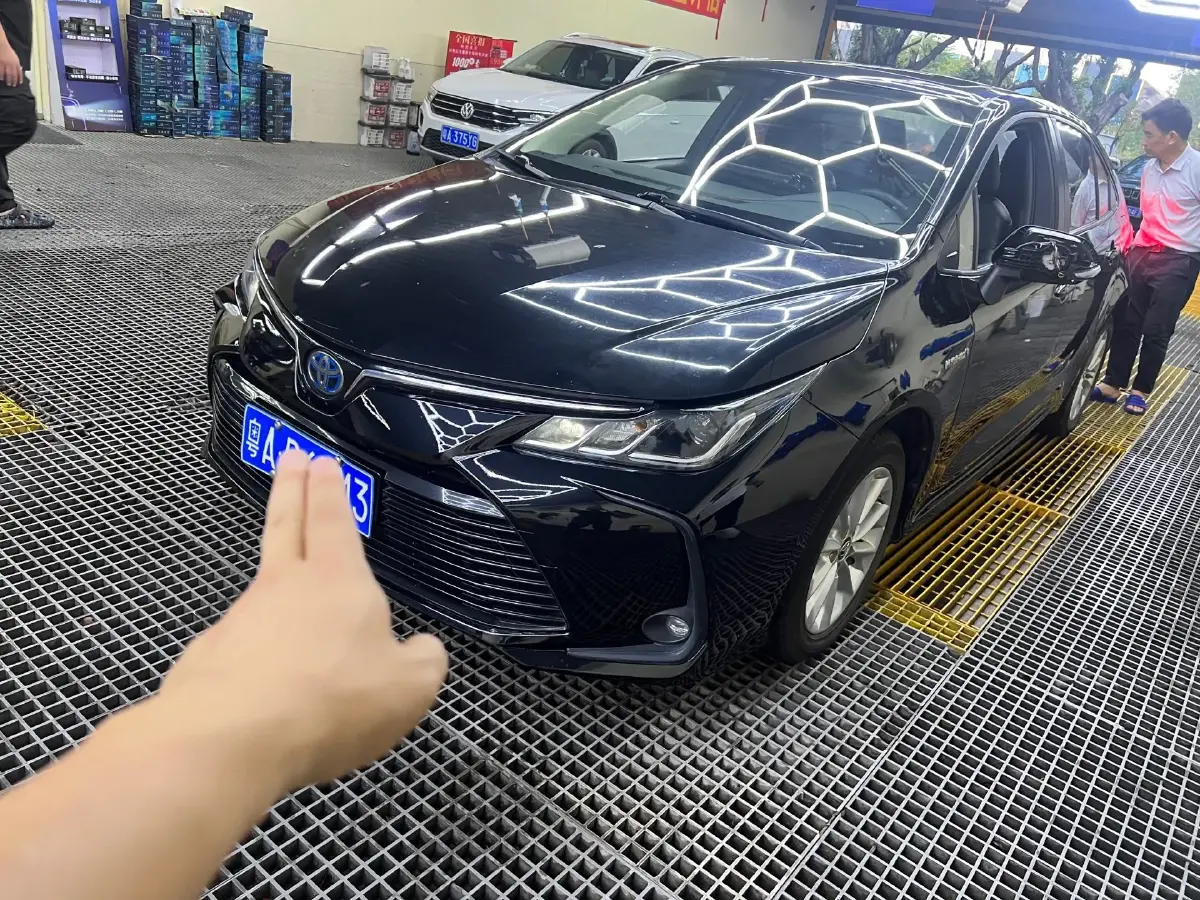 2021 Toyota Corolla 1.8L 98HP L4 E-CVT Hybrid