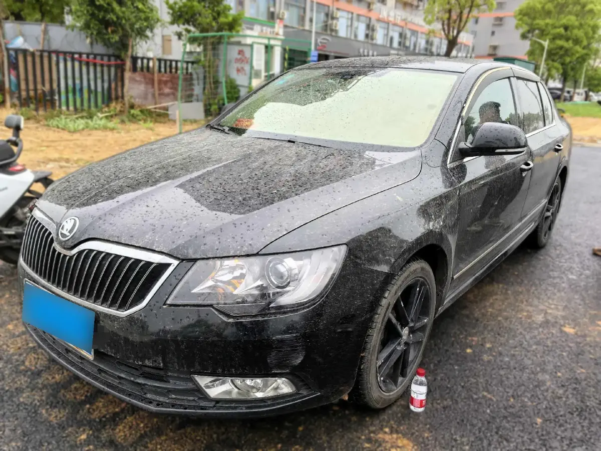 2013 Skoda Superb 1.8T 160HP L4 6AT