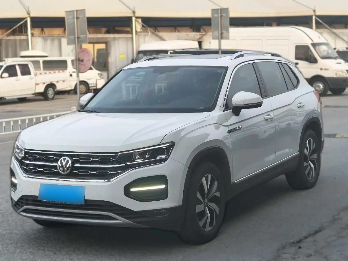 2020 Volkswagen Tayron 2.0T 186HP L4 7DCT